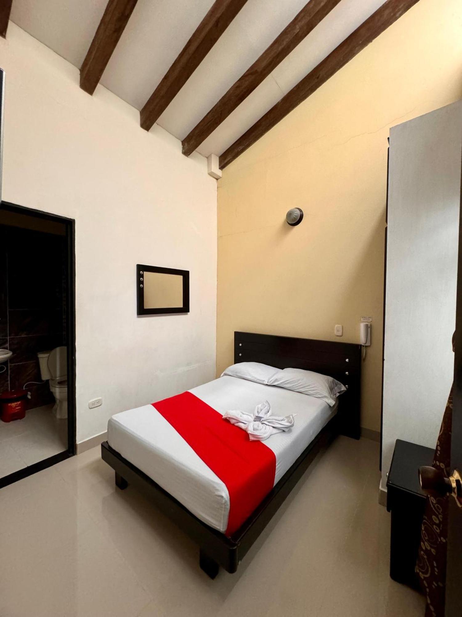מרינייה Hotel Portal Dorado מראה חיצוני תמונה