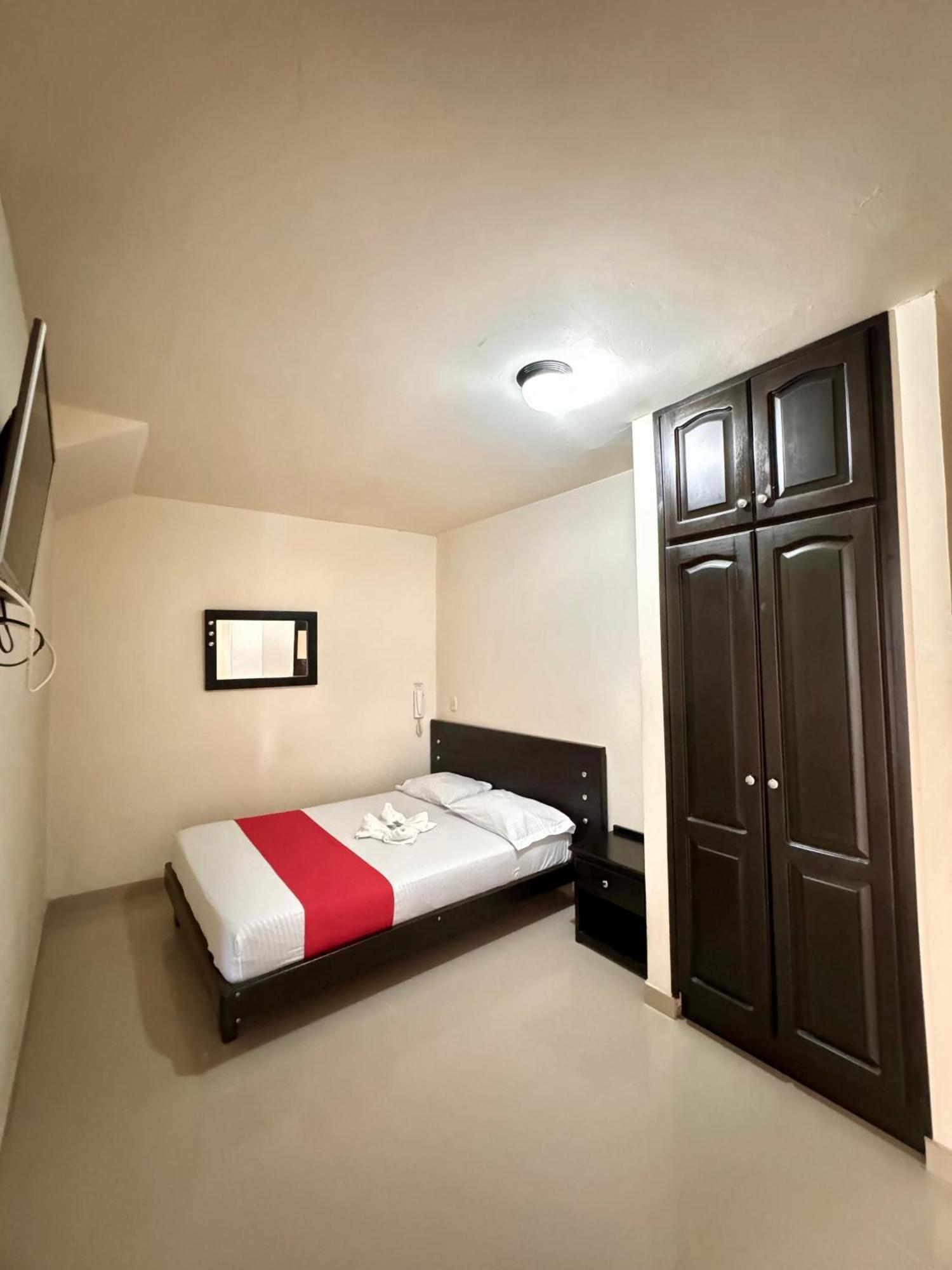 מרינייה Hotel Portal Dorado מראה חיצוני תמונה